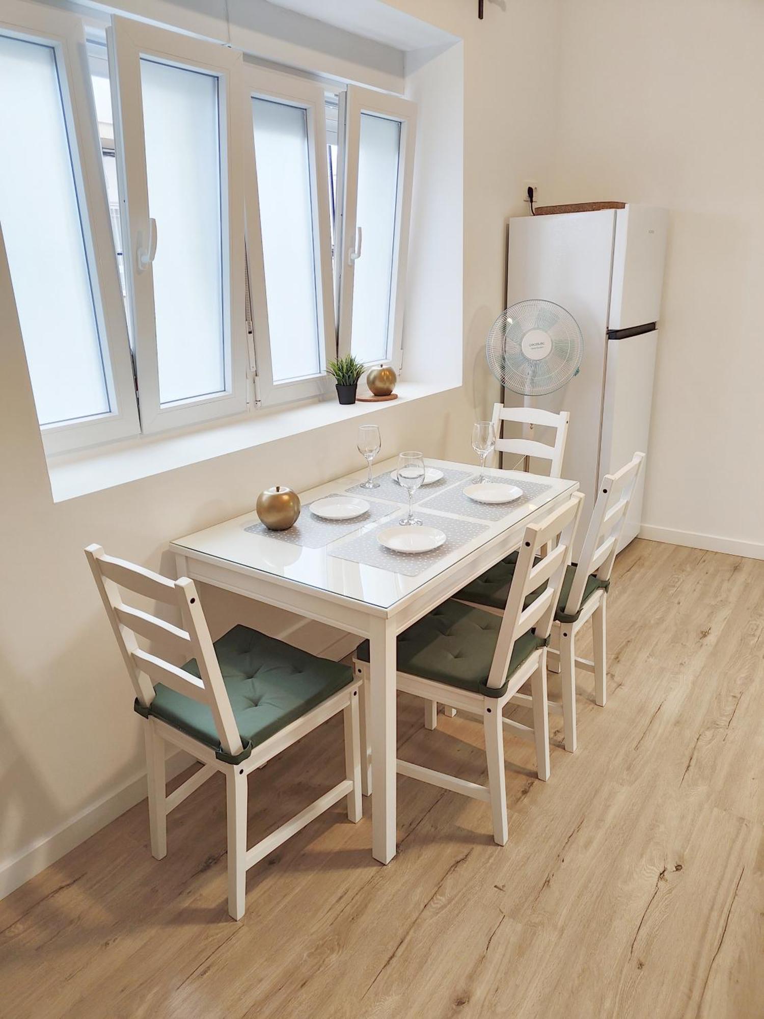 The Vibe Apartment Alicante Bagian luar foto