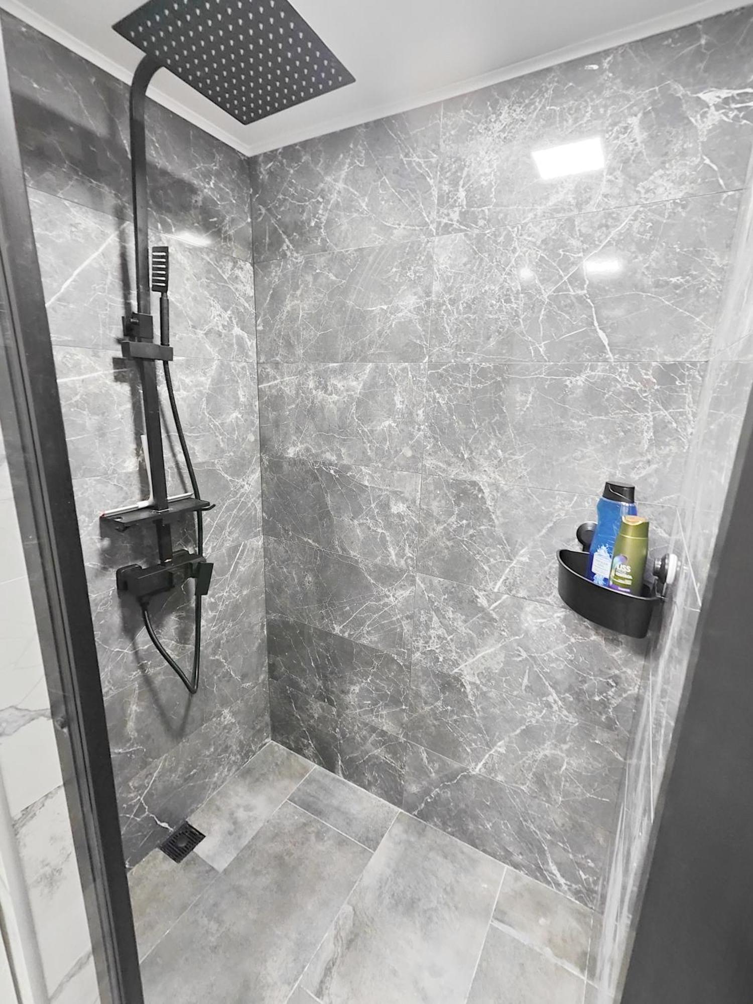 The Vibe Apartment Alicante Bagian luar foto